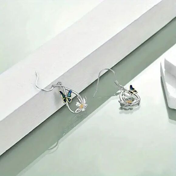 New - Teardrop Shape Butterfly and Flower Hook Dangle Earrings - Picture 3 of 8